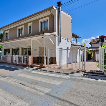 Il Pineto Paestum Food & Rooms Zewnętrze zdjęcie